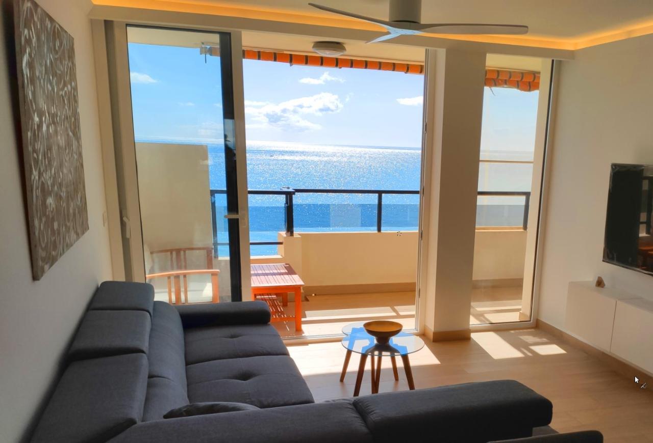 Beachfront -- New Luxury Apartment -- 1ª Linea Playa -- Fuengirola City Center -- Private Parking -- Panoramic Sea Views -- Kültér fotó