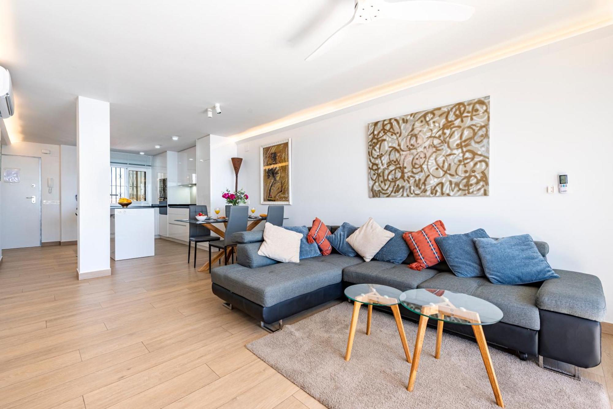 Beachfront -- New Luxury Apartment -- 1ª Linea Playa -- Fuengirola City Center -- Private Parking -- Panoramic Sea Views -- Kültér fotó
